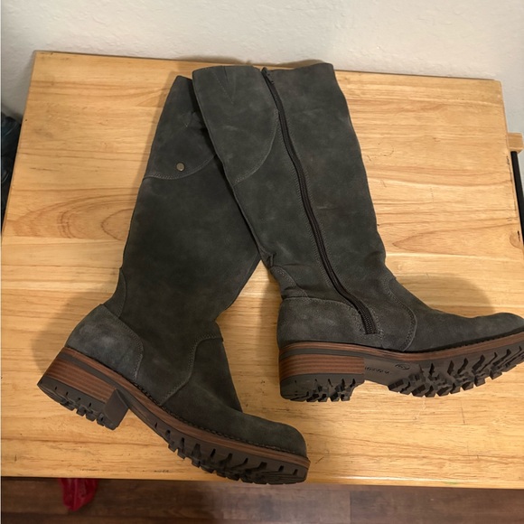 Target Women's Black Suede Winter Boots - Picture 10 of 10